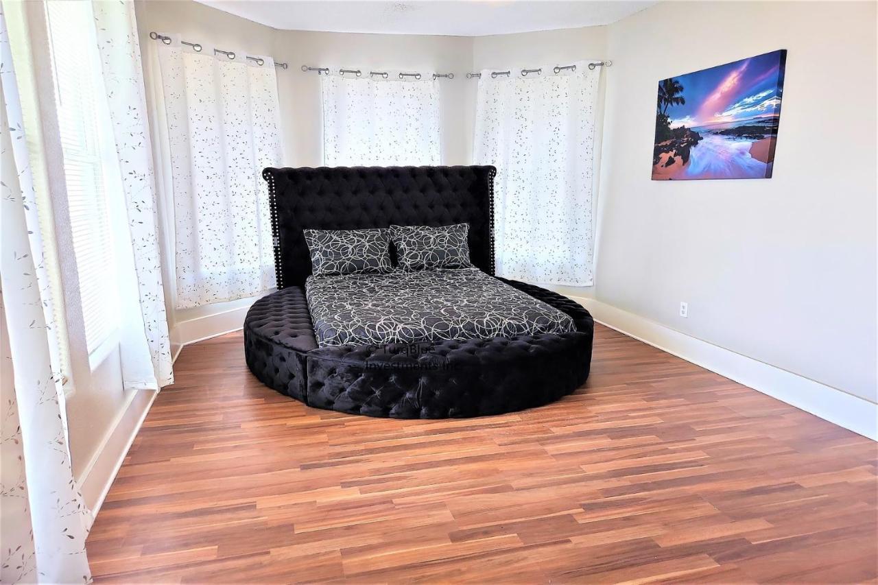 Casaazul-2605A-Couples Retreat By Beach & Pleasure Pier 1 Block Away- 2Bed 2Bath- 7 Minutes To Cruise Terminal Galveston Esterno foto