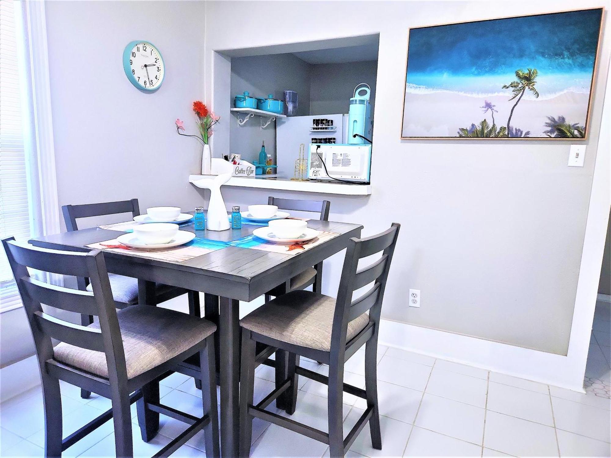 Casaazul-2605A-Couples Retreat By Beach & Pleasure Pier 1 Block Away- 2Bed 2Bath- 7 Minutes To Cruise Terminal Galveston Esterno foto